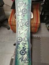 Alibi Men's Snowboard with Bindings All Mountain