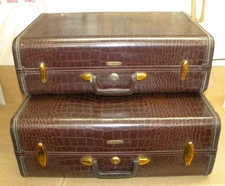 2 Vintage Shwayder Bros. Samsonite Brown Faux Alligator Suitcases Luggage