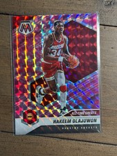 2020-21 Panini Mosaic - All-Time Greats Hakeem Olajuwon #284 Pink Camo Mosaic...
