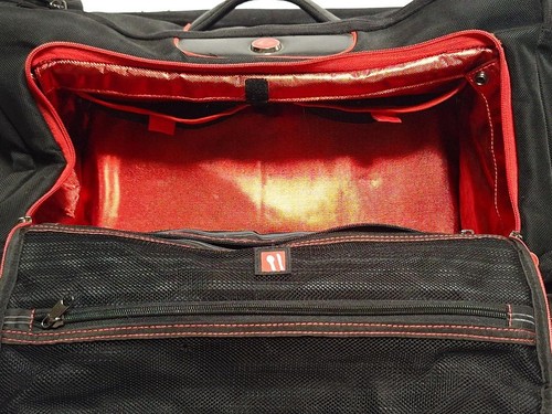 Innovator 6 Pack Fitness Meal Prep Management Tote Red/Black w/Shoulder strap. - Picture 3 of 10
