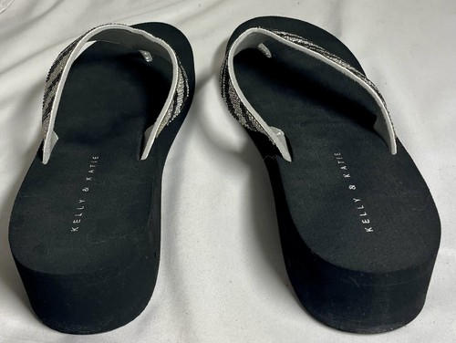 Kelly & Katie Womens Black Heel Flip Flops Sandals Rhinestones Zebra Size 10 - Picture 4 of 6
