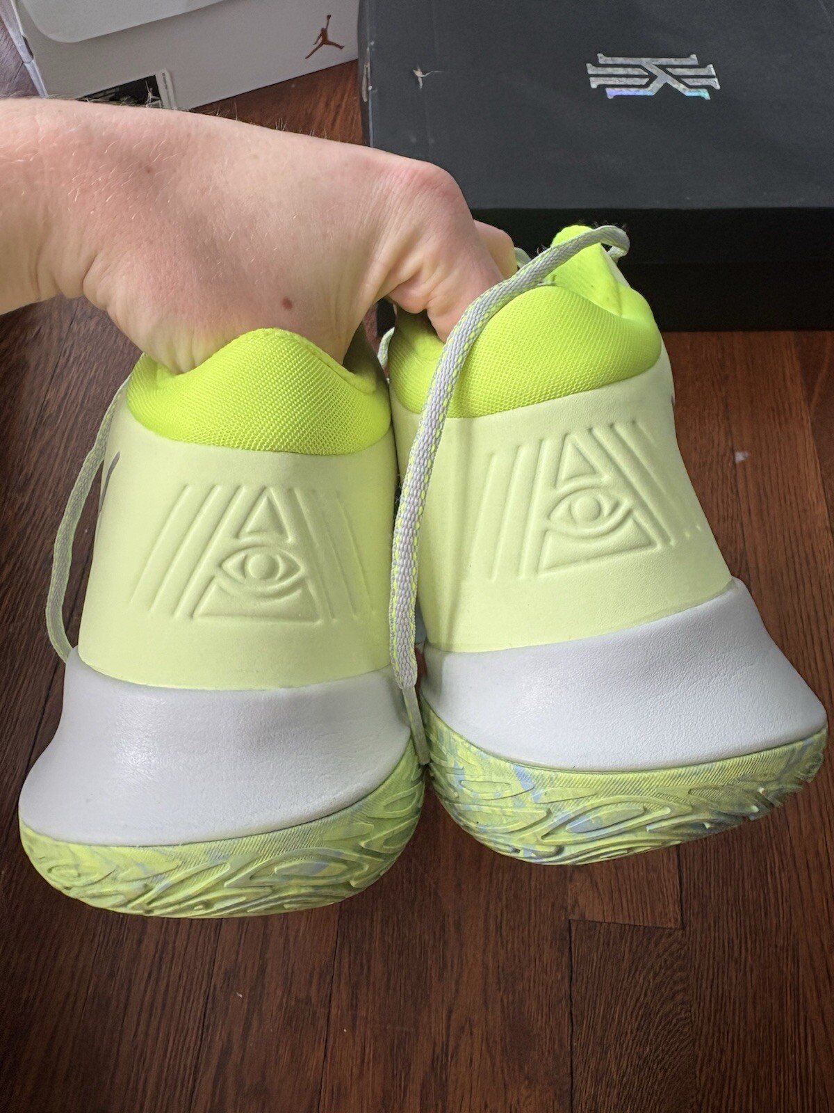 Size 14 - Nike Kyrie Flytrap 4 Barely Volt - image 5