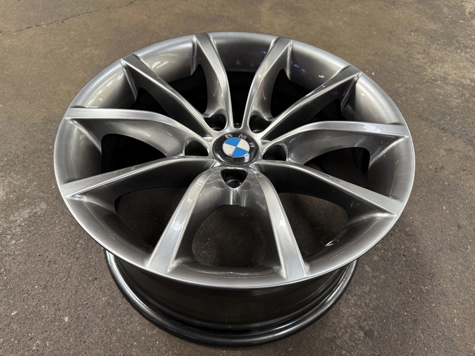 Genuine Used 17x8 BMW E60 5x120 (4 Wheel) GREY fit E38 E32 E34 E28 E24 ...