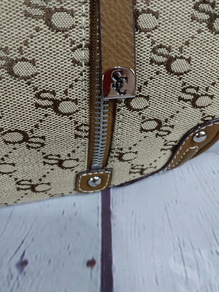 Bolso Bandolera Sophia Caperelli Cartera Firma Tela Borde Marrón Plateado Herrajes Foto 3 de 4