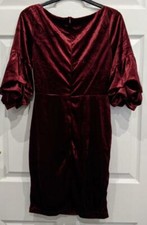 Women's Stylish Dress in Maroon (Small)
