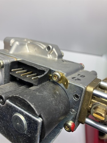Válvula de gas Honeywell VK4115V 1.011846 - 462273 - Imagen 5 de 6