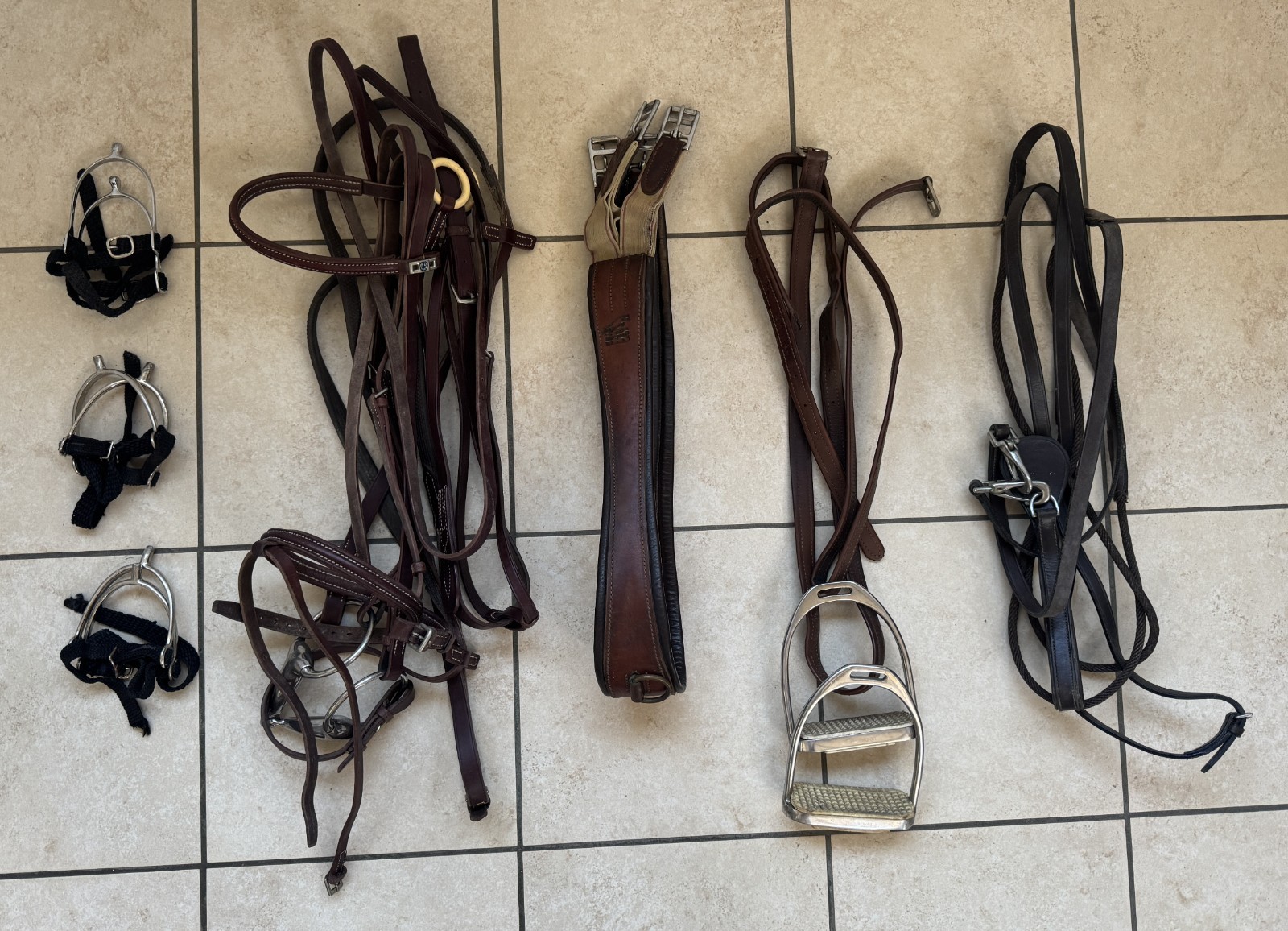 FINIMENTI CAVALLO - VARI COMPONENTI