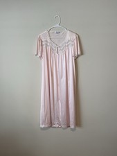 Vanity Fair Vtg Nightgown Women SzL Pink Coquette Dress Nighty Floral Lace Yoke