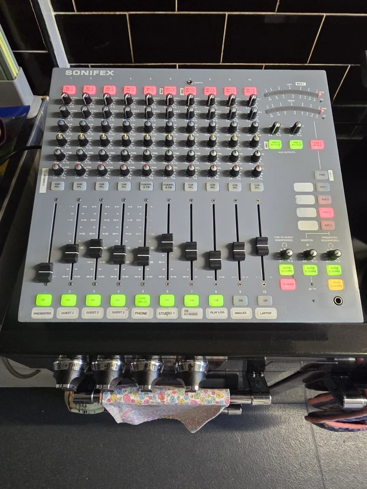 Sonifex S1 Radio Broadcast Mixer - Digital/Analogue, High Grade, Made in England - Image 2 of 4