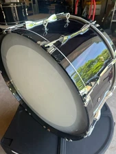Pearl 28X14 Competitor Marching Black Bass drum with Hardshell case with wheels;
