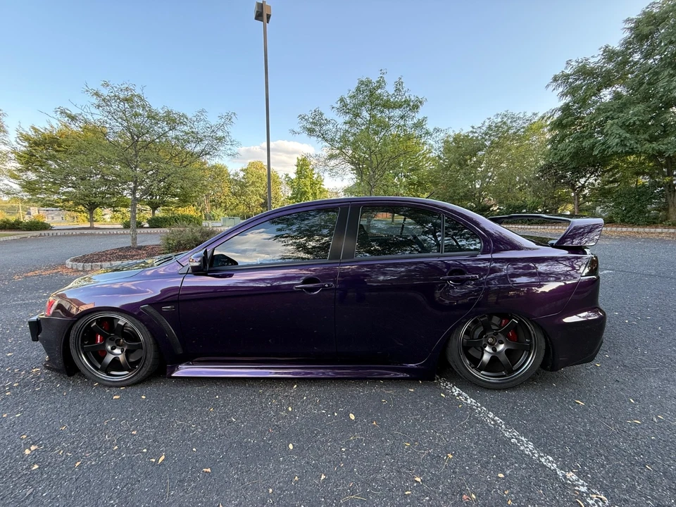 2015 Mitsubishi Evolution GSR - Image 3 of 4