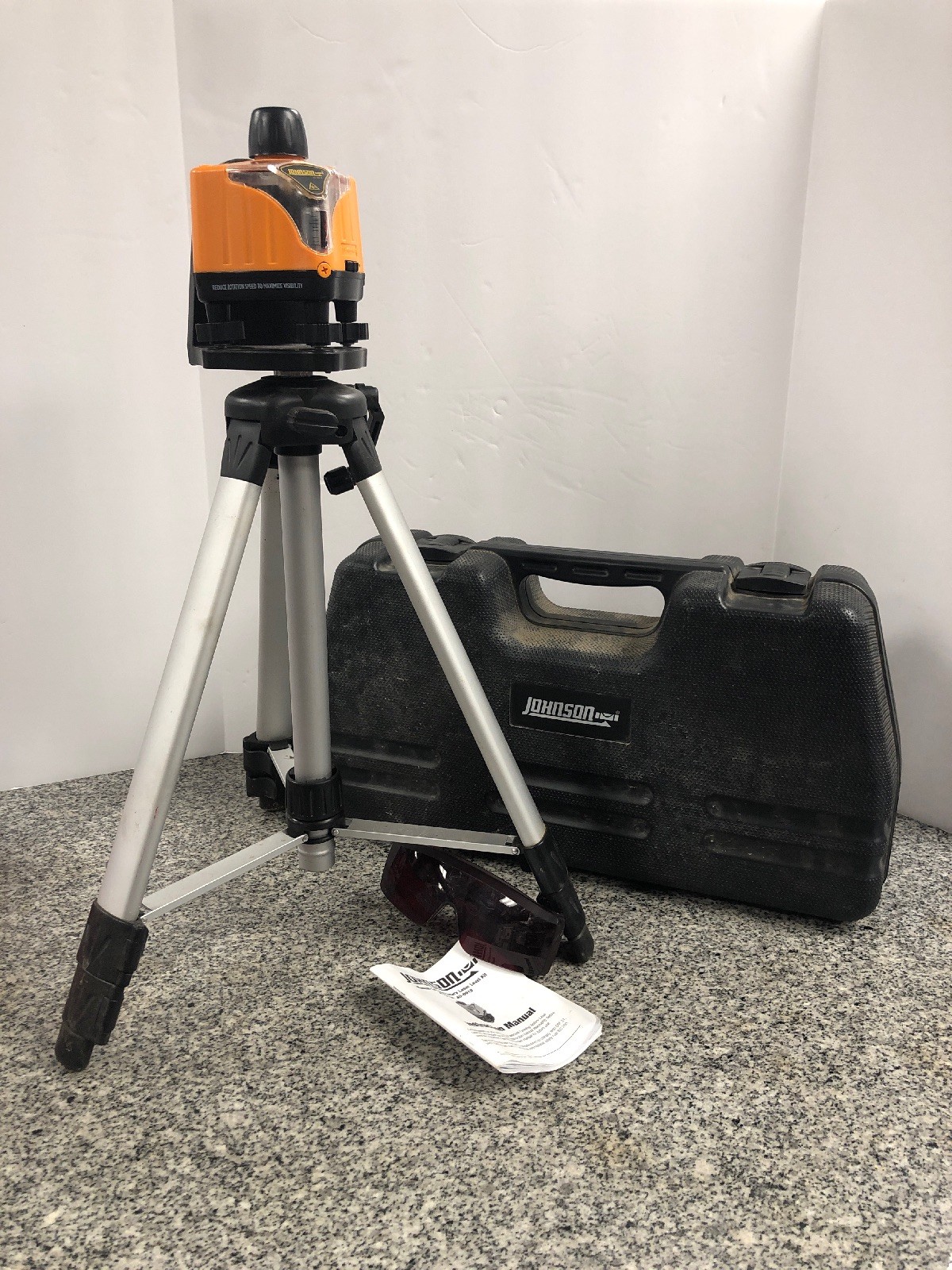 Buy Johnson 40-0918 Manual Rotary Laser Level Kit Bracket Tripod online |  eBay