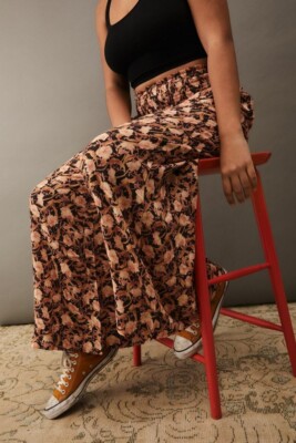 Urban Outfitters UO Iris Wide Leg Pants Floral Printed Smocked Pajama NWT S