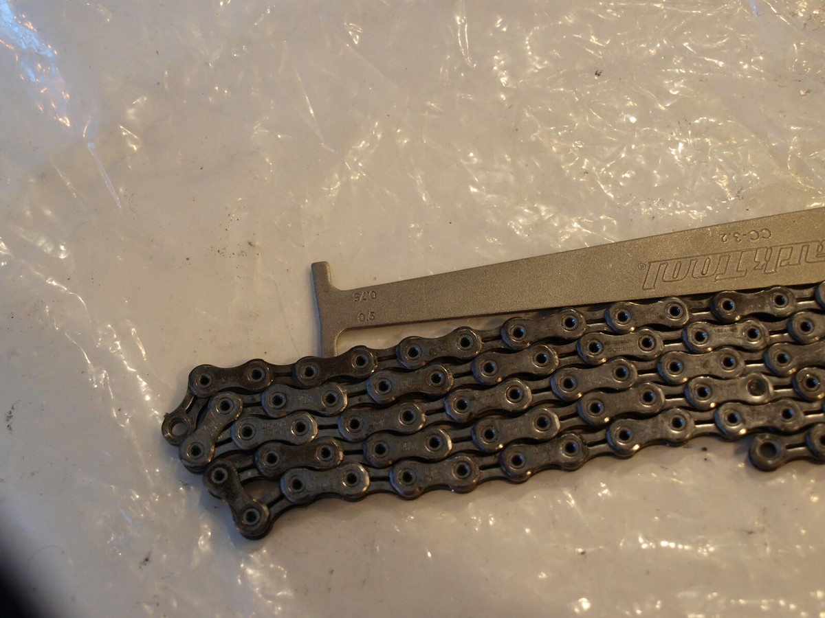 未使用 デュラエース CN-7901 10S Shimano Dura Ace SUPER NARROW HG Chain CN-7901 10 Speed New