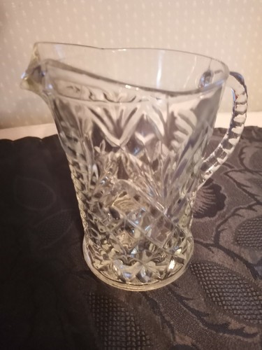 Vintage Anchor Hocking pineapple and bars small pitcher - Picture 3 of 5