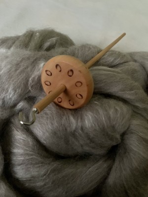 Drop Spindle - handgefertigte verzierte Top Whorl Spindel - Spingarn & Faden