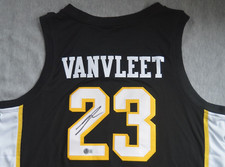 Fred VanVleet Autographed Signed Jersey Beckett COA Wichita State Rockets
