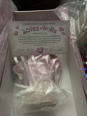 36 inv Linda Rick Lovee Dolls Pretty Little Lady  COA #018 / Doll Box And Stand