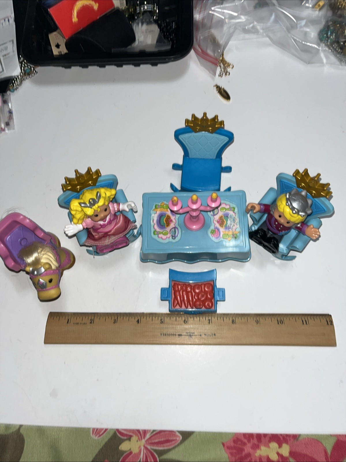Picture 1 of 5
