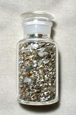 sand - coarse beach sand with a high  of glass grains - 250 ml display bottle