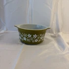 Vintage PYREX Green Spring Blossom Crazy Daisy Casserole Dish 473 1 QT No Lid