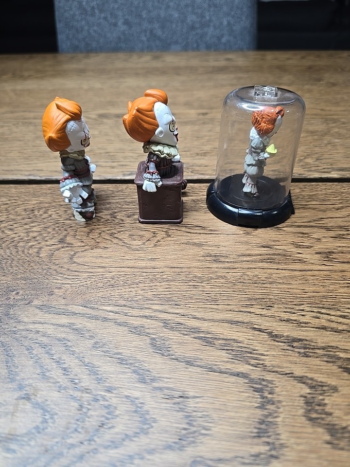 IT Pennywise Jack In The Box Figure Hot Topic Exclusive