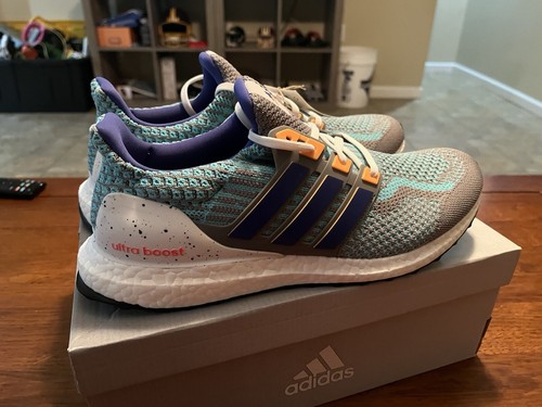 Size 10.5 - adidas UltraBoost 5.0 DNA Grey Sonic Ink - GV7715 - New in Box - Picture 3 of 5