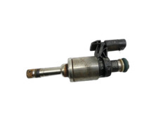 Injektor Einspritzdüse Zyl.3 für Audi A1 8X 15-18 TFSi 1,0 70KW 04E906036R