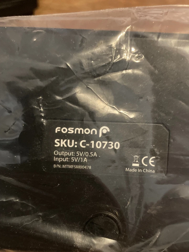 Fosmon C10730 Dual Controller Charger for PS4 DualShock Controllers DOCK ONLY - Image 2 of 2