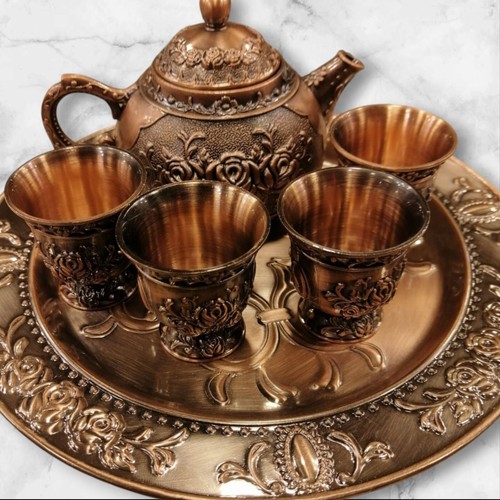 A set of cups, a jug and a tray, decorated with handwork. - Zdjęcie 2 z 6