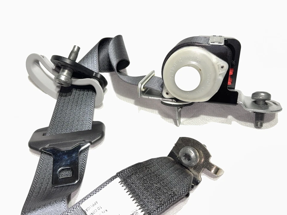 Conjunto de cinturón de seguridad Ford 3L2Z-78611B69-AAE 2002-05 Explorer Mountaineer Aviator Foto 2 de 4