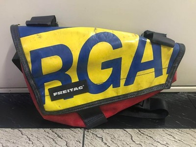 アクセサリー FREITAG F31 KNIGHT RIDER FREITAG KNIGHT Rider F31 RARE RED × BLUE × WHITEMessenger