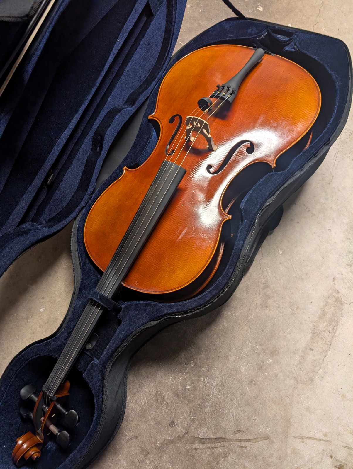 4/4 Acoustic Cello 4-String Varnish Right-Handed w/ Bow & Hard Case