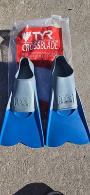 Blue Gray TYR Crossblade Intermediate Length Training Fins XL 11-13 EU 44-45