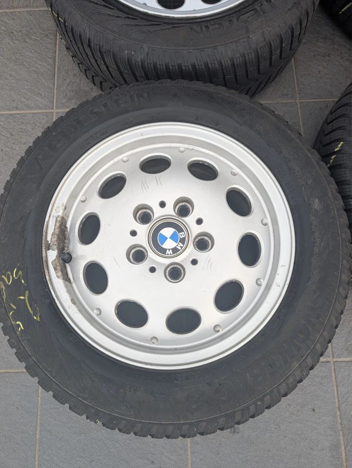 Orig. Winterradsatz BMW Z3 Alufelgenradsatz 205/60R15 91H BMW1092 7Jx15H ET47 - Bild 4 von 4