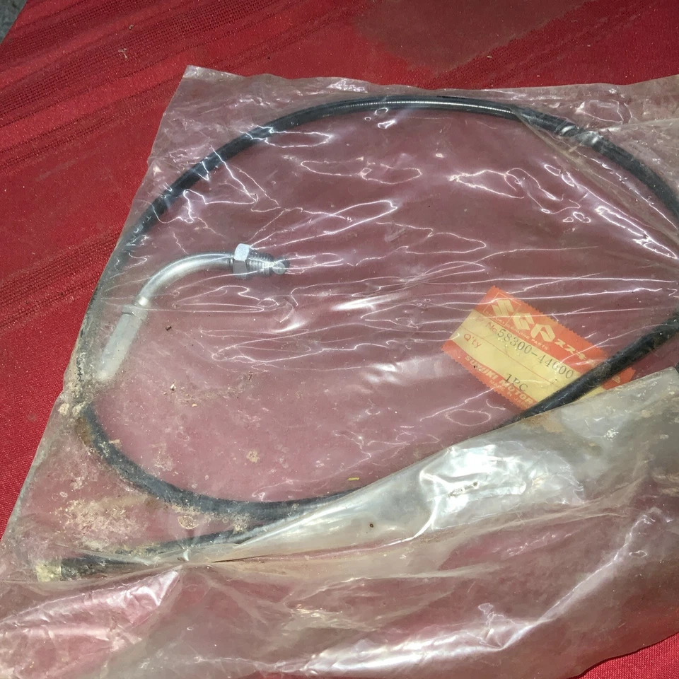 1977 SUZUKI GS400X GS400 GS 400 ДРОССЕЛЬНЫЙ КАБЕЛЬ B НОВЫЙ ИЗ СТАРЫХ ЗАПАСОВ 58300-44600 - Изображение 3 из 3