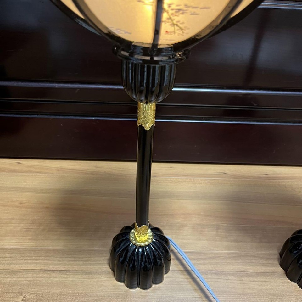 Traditional Craft Wooden Snow Cave Chrysanthemum Lantern 39Cm Bonbori