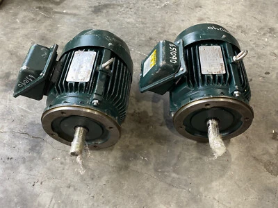 Toshiba 0054SDSR44A-P Severe Duty Motor 5 HP 230/460 Volt 3 Phase Set Of 2 - Image 1 of 4