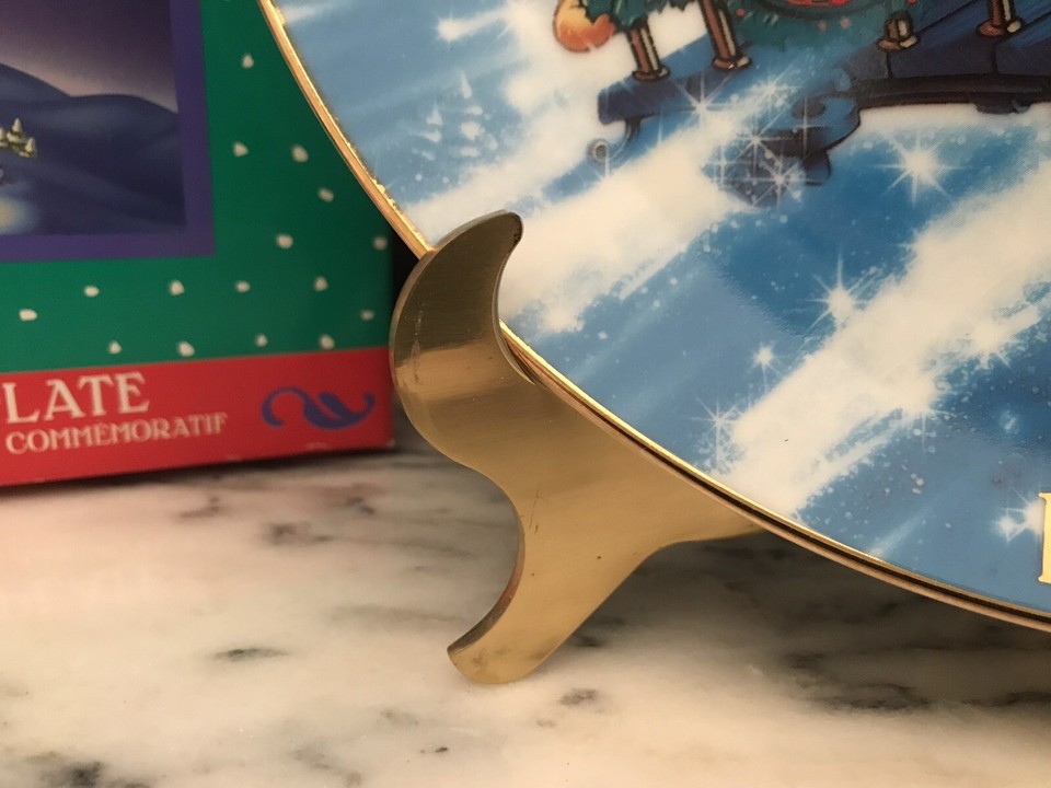 1994 Disney Store It's A Small World Holiday Tale Christmas Flyer