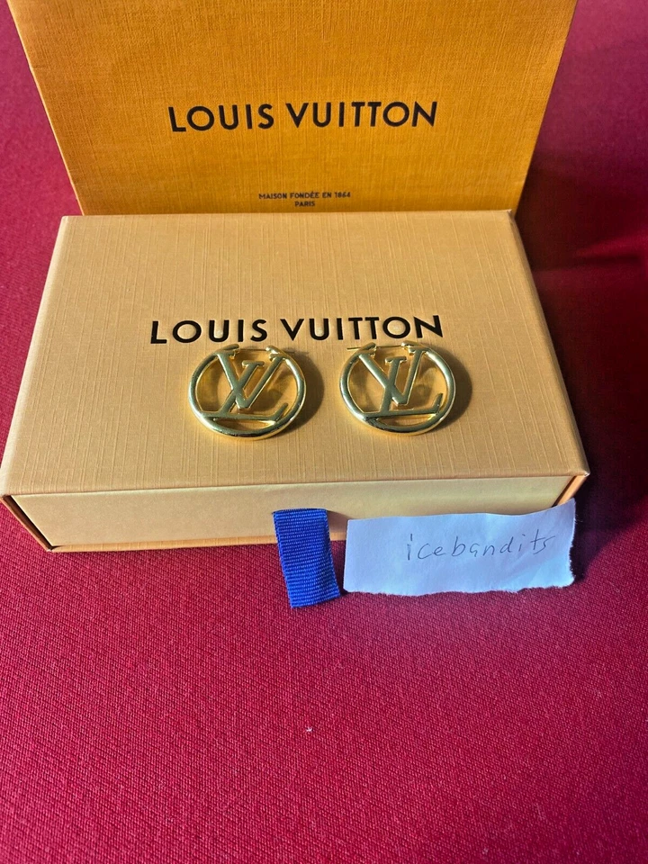 Pendientes de aro Louise de oro Louis Vuitton Foto 2 de 4