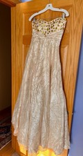 Elegant Gold Formal Gown Embellished with Rhinestone Bodice Size 5/6