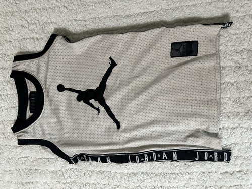 Air Jordan Tank Top Boys Size S
