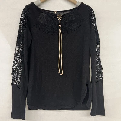 Nouveau Free People Noir Boho Crochet Œillet Lacé Tricot Longue Manche Sz XS - Photo 1/4
