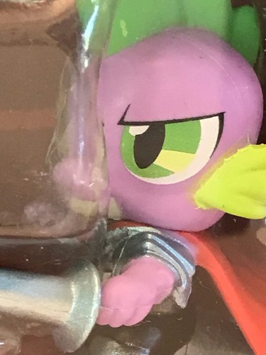 My Little Pony Guardians of Harmony QUEEN CHRYSALIS VS. SPIKE THE DRAGON - MIP - Picture 11 of 16
