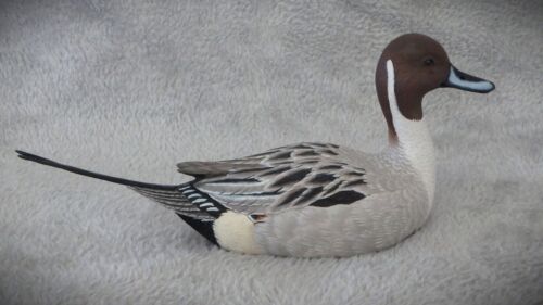 Original  miniature wood carving of a  high head PINTAIL drake - Picture 1 of 5