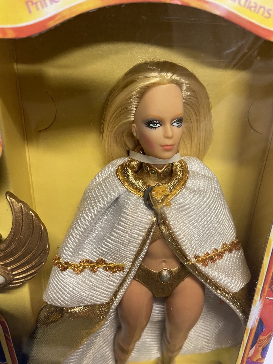 1984 GALOOB GOLDEN GIRL Figurine Poupée LA REINE