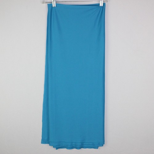 Blue Knit Polyester Fabric 2 yards 26 inches x 60 inches wide - Picture 2 of 3