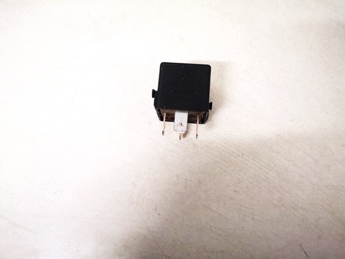 Mercedes-Benz A-CLASS 2001 Relay module a0025421319, v23134-b52-x3 #1316875-63