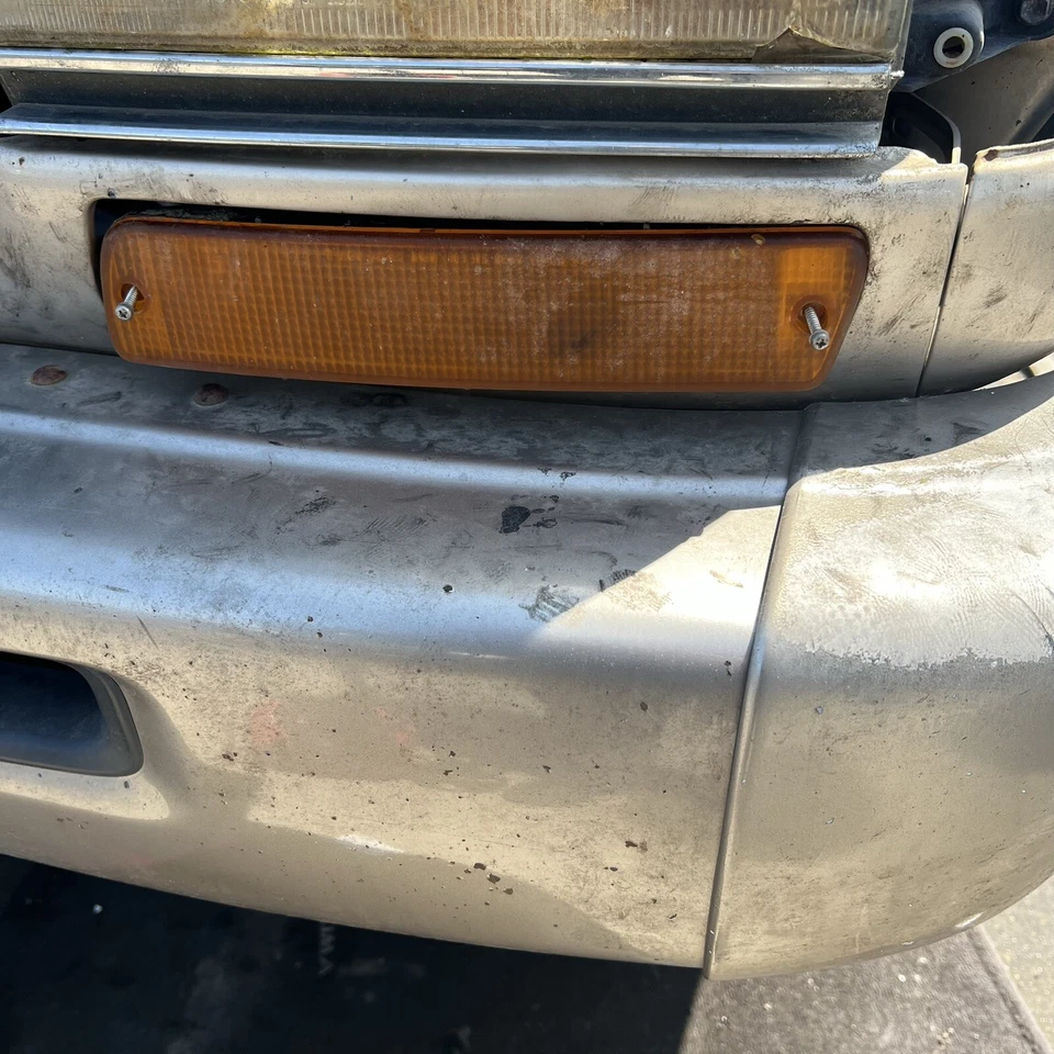 91-98 Toyota Land Cruiser 96-98 Lexus LX450 luz intermitente estacionamiento conductor delantero Foto 4 de 4