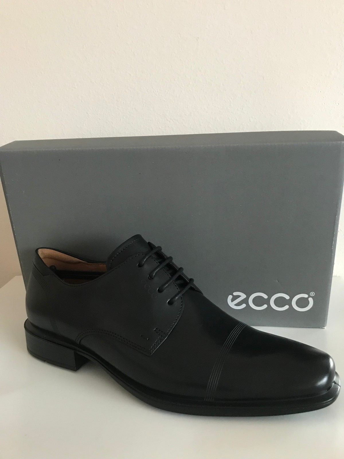 ecco cairo cap toe